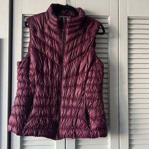 Athleta maroon vest